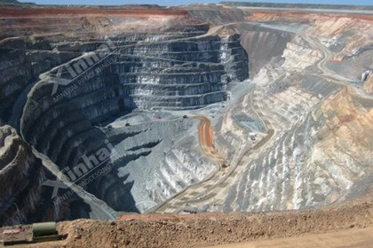 So many slopes in open-pit mine.